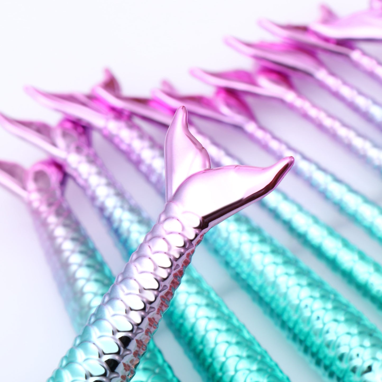 11pcs Mermaid-shaped Nylon Makeup Brush Set